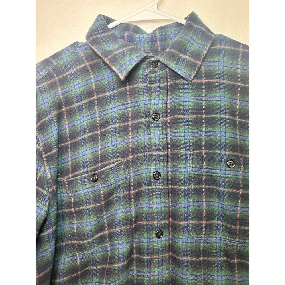 Gap Mens Flannel Plaid Button Down Shirt Navy Green Standard Fit Medium - Picture 2 of 10